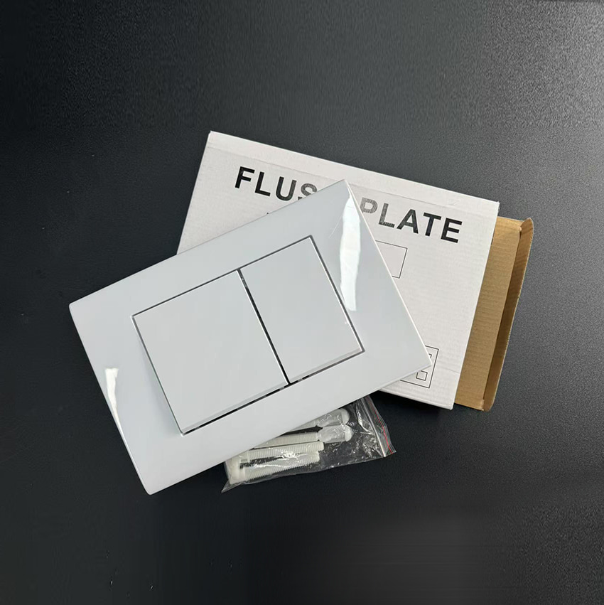 Silent flush toilet tank panel for noise reduction